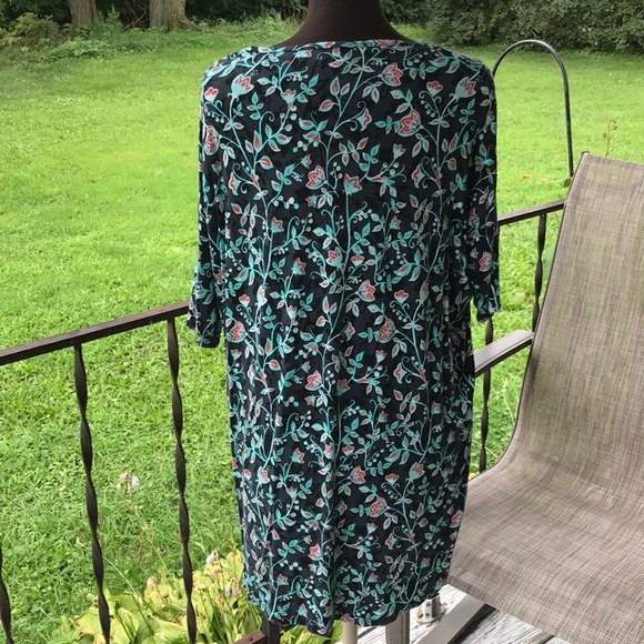 Lularoe Irma. Tunic shirt top blouse high low - Picture 6 of 8